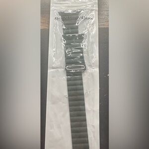 Apple watch band. Dark green/gray. Brand new. 45/44/42 mm
